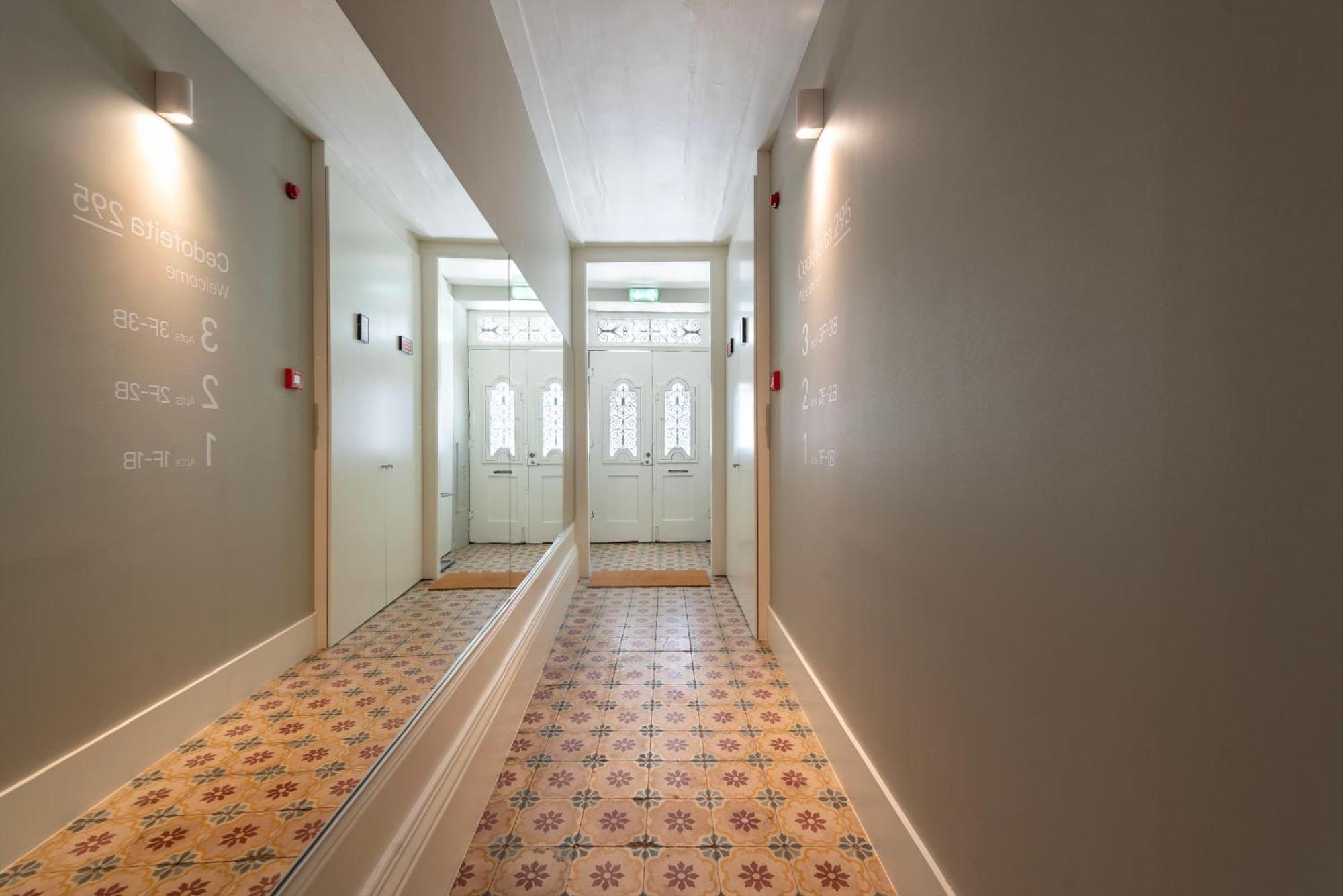Cedofeita Deluxe 3b Apartament *